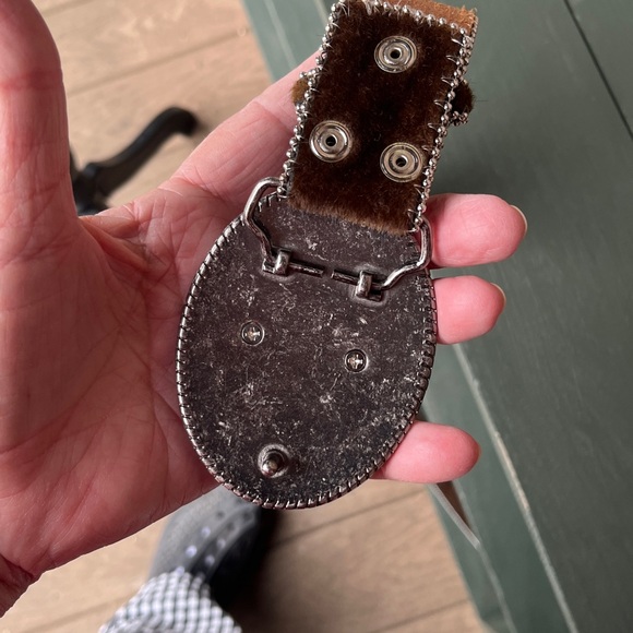 Western Leather Belt & rhinestone Cross buckle XXL fit up to a 44 waist cowgirl - Picture 6 of 7